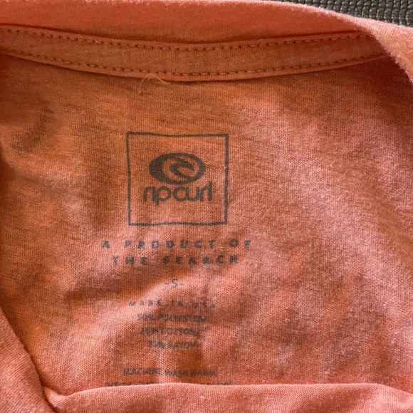 Cropped Top - Picture 3 of 3